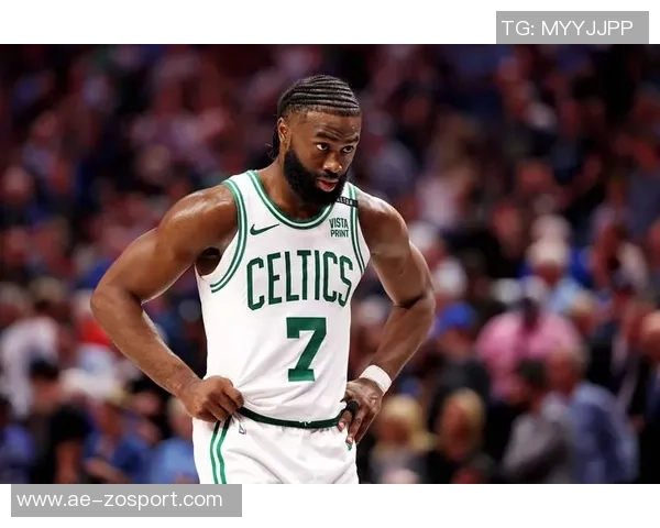 杰伦布朗称赞蒂尔曼表现出色末节发挥堪称现象级的全能球员