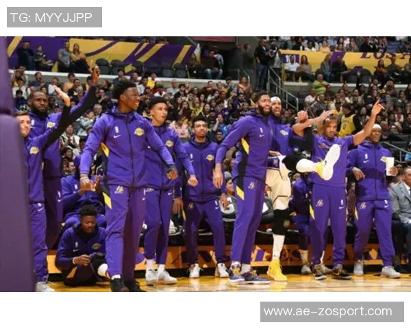 东詹独自带队表现惊艳湖人净效率数据揭示其重要性